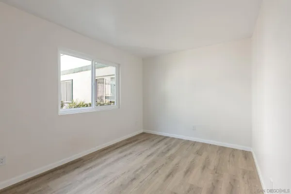 $349,000 | East Grand Avenue, Unit 105, Escondido, CA 92027