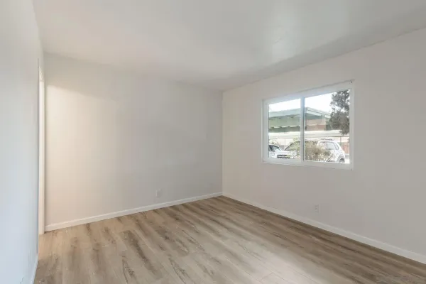 $349,000 | East Grand Avenue, Unit 105, Escondido, CA 92027