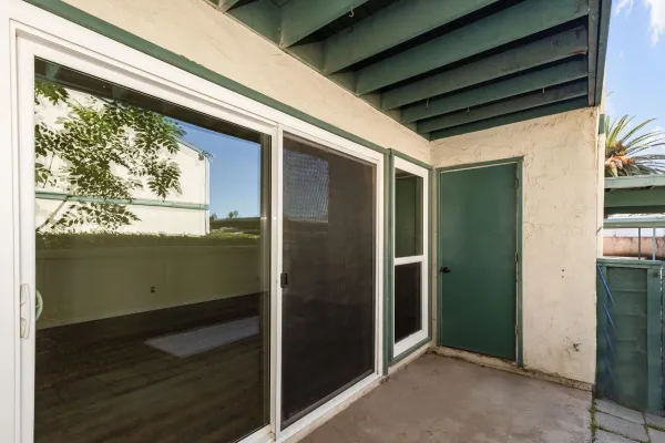 $349,000 | East Grand Avenue, Unit 105, Escondido, CA 92027