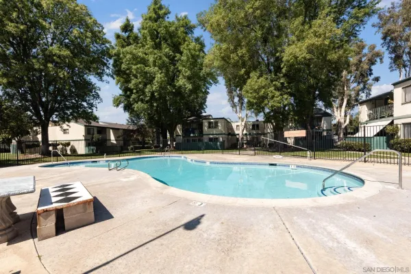 $349,000 | East Grand Avenue, Unit 105, Escondido, CA 92027