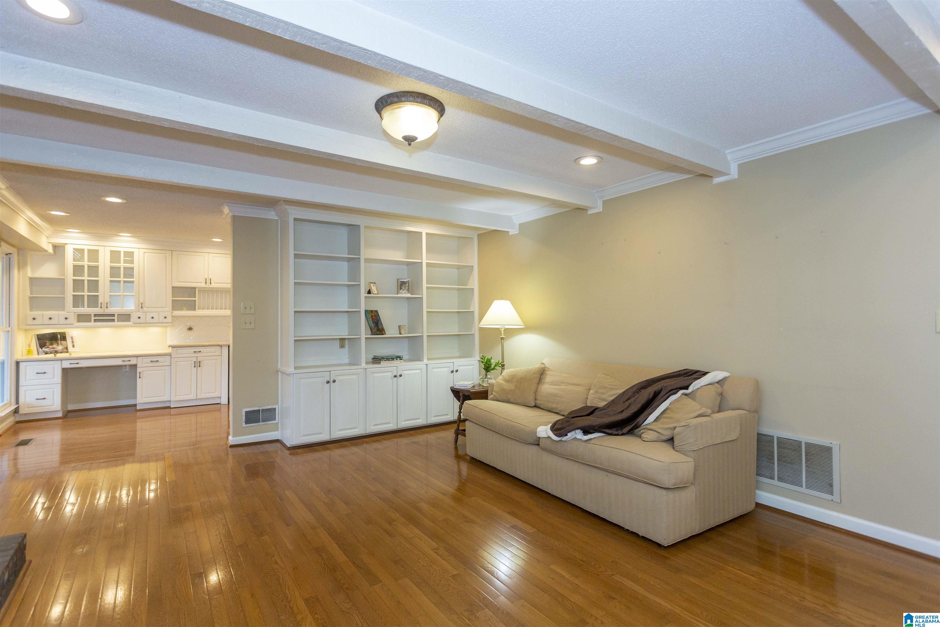 3506 South Brookwood Road Birmingham, AL 35223 - Photo 6 of 46