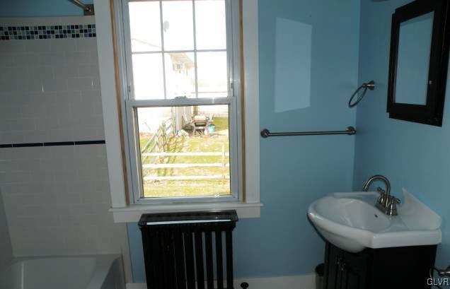 5273 Lanark Road Center Valley, PA 18034 - Photo 12 of 18 Gallery Image 12