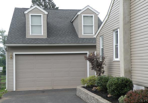 5273 Lanark Road Center Valley, PA 18034 - Photo 3 of 18 Gallery Image 3