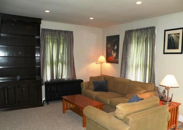 5273 Lanark Road Center Valley, PA 18034 - Photo 7 of 18 Gallery Image 7