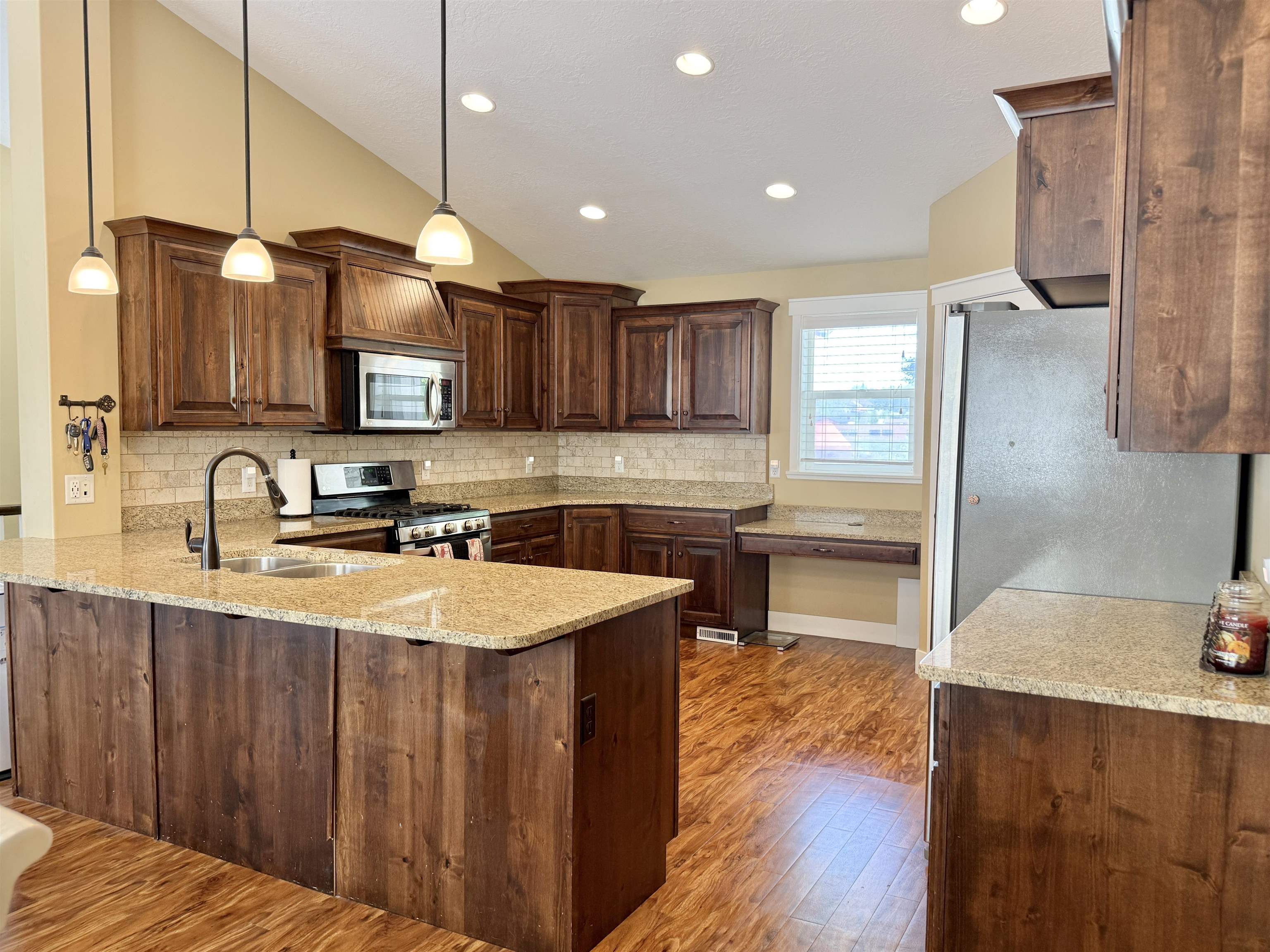 1465 Canyon Road Kemmerer, WY 83101 - Photo 12 of 36