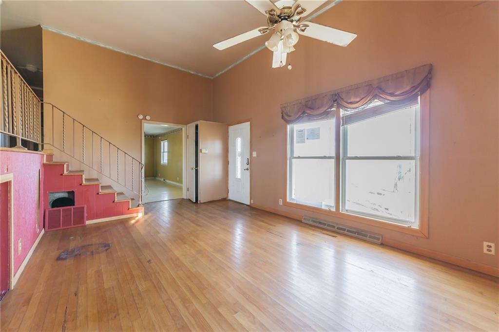 10142 South Jonesville Road Columbus, IN 47201 - Photo 8 of 26 Gallery Image 8
