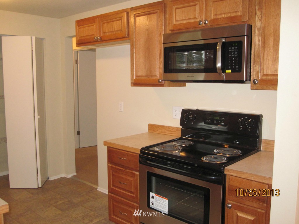 1502 Bonney Avenue Sumner, WA 98390 - Photo 11 of 23