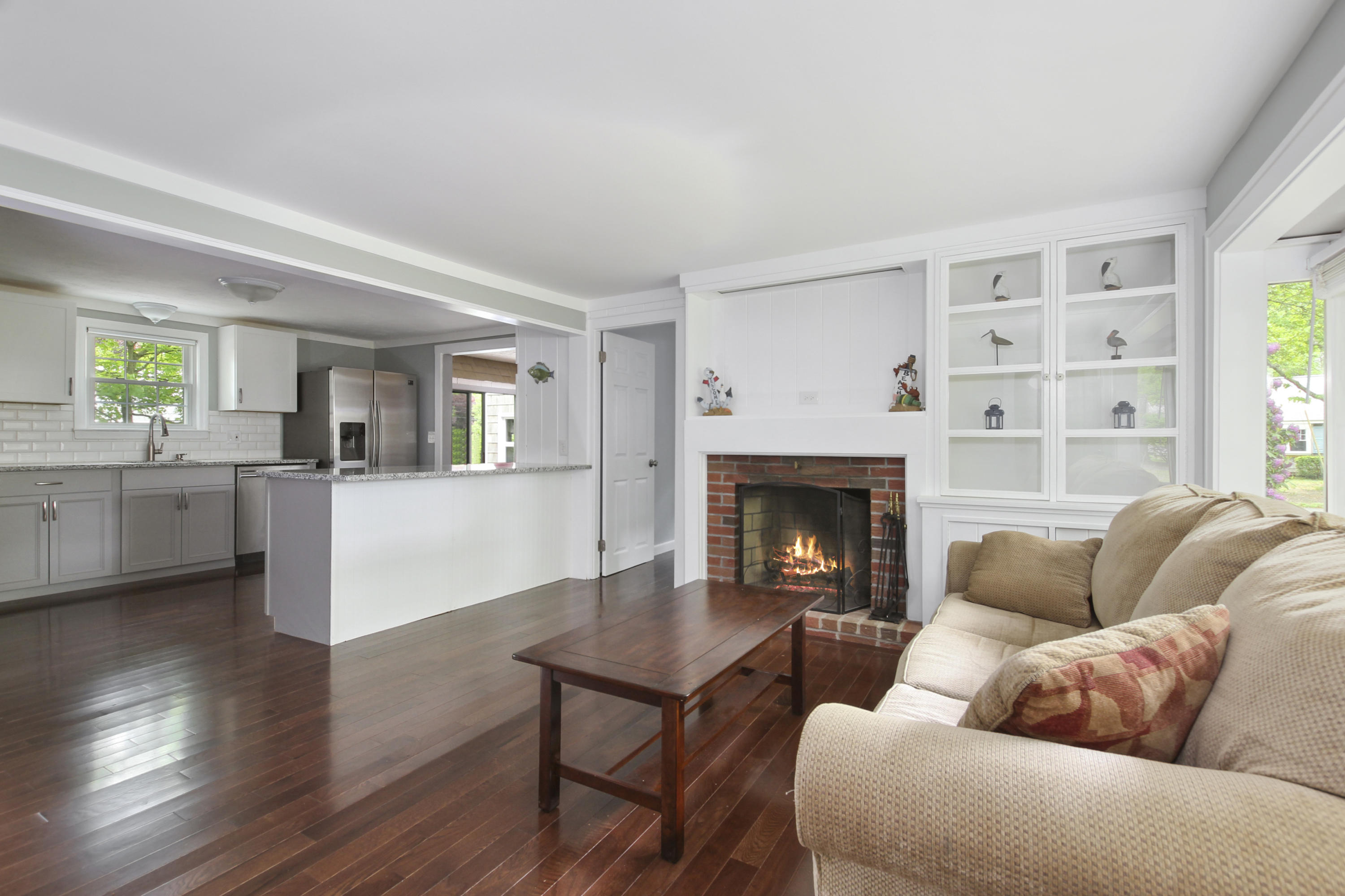 77 Farm Hill Road Centerville, MA 02632 - Photo 5 of 20 Living area
