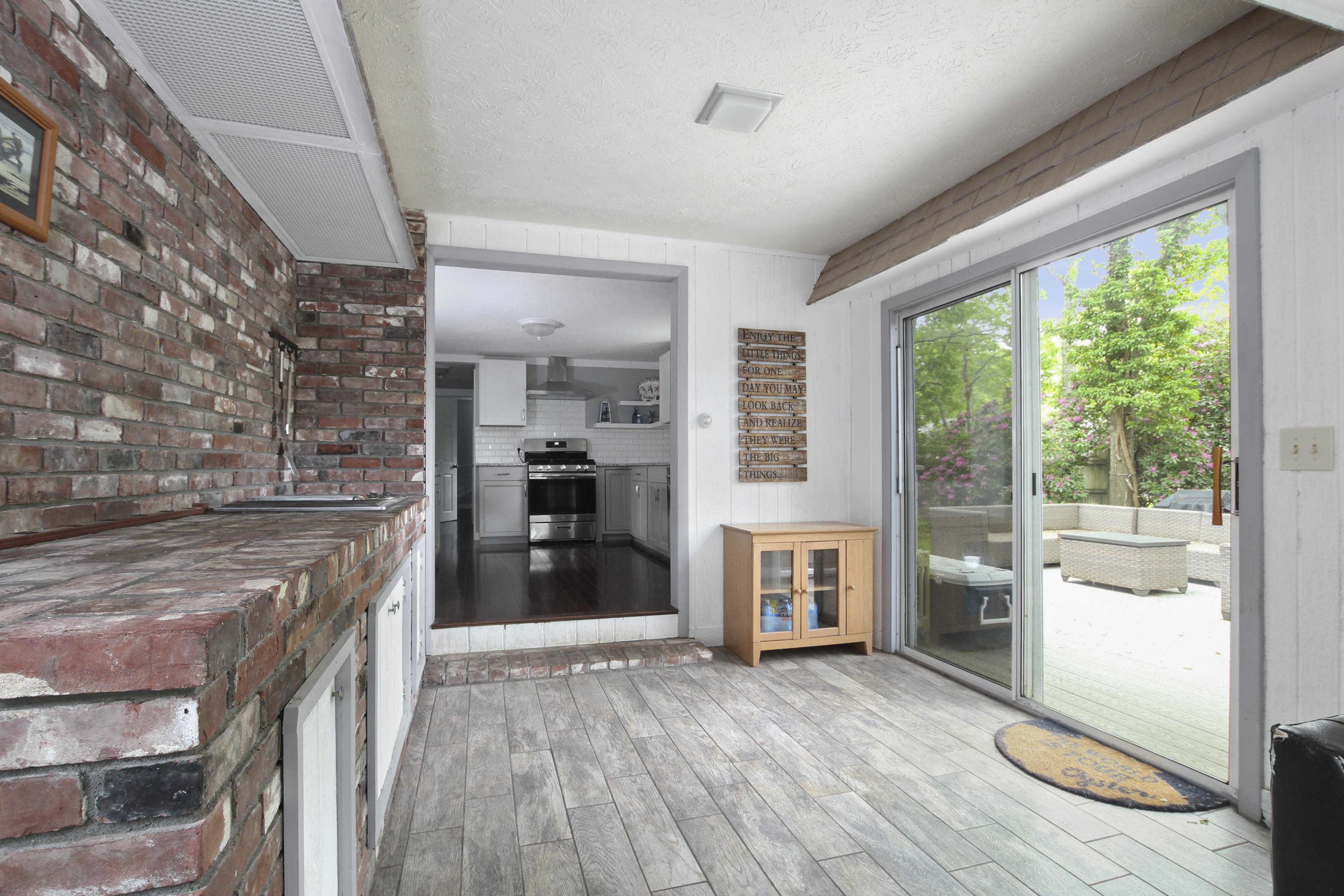 77 Farm Hill Road Centerville, MA 02632 - Photo 8 of 20 Sun room