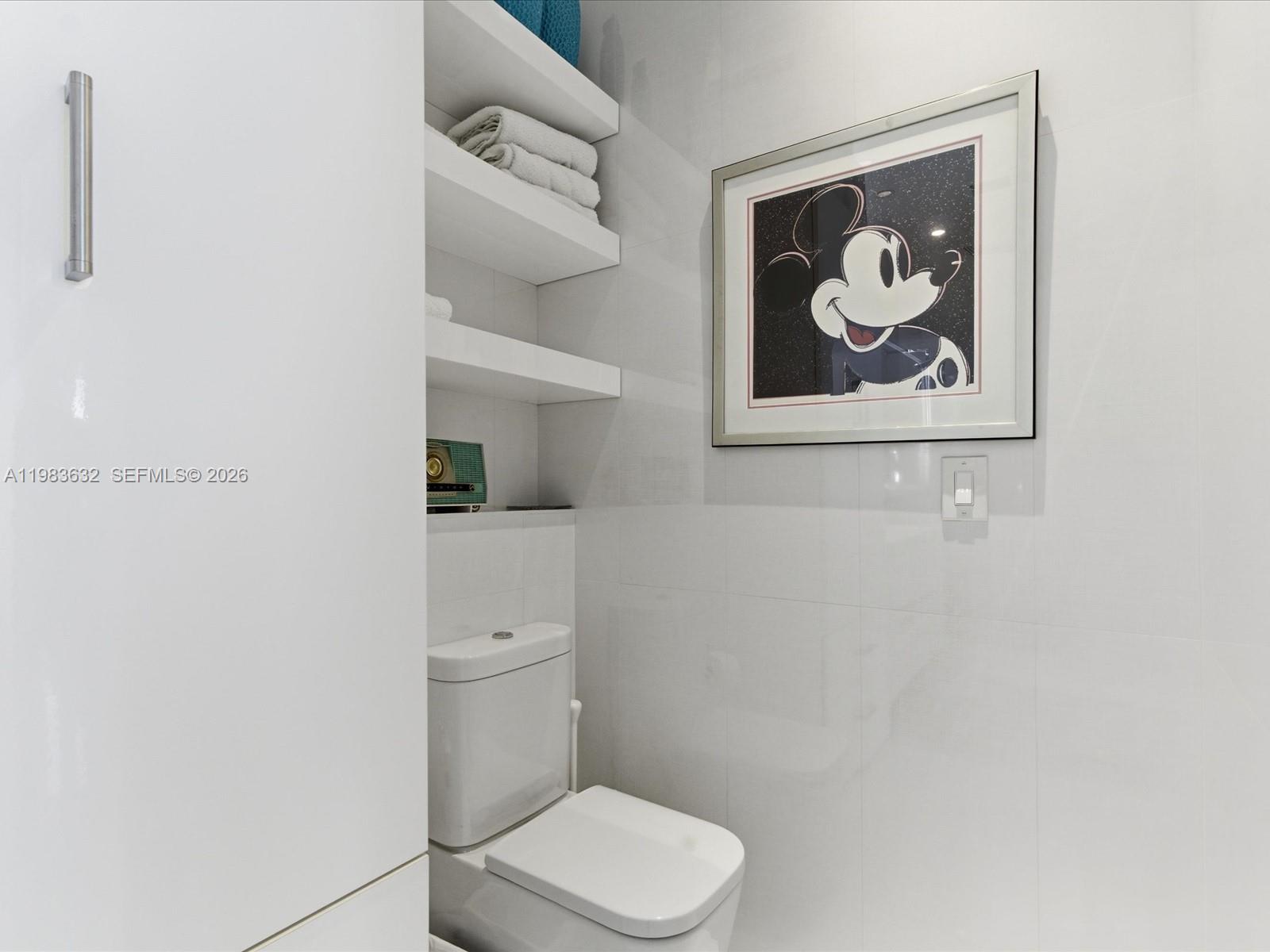 100 Lincoln Road, Unit PH10 Miami Beach, FL 33139 - Photo 19 of 33