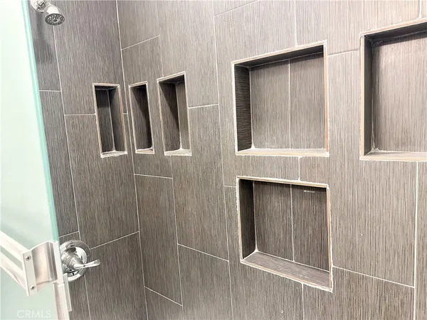 $1,745 | 15746 West Magnolia Boulevard, Encino, CA 91436