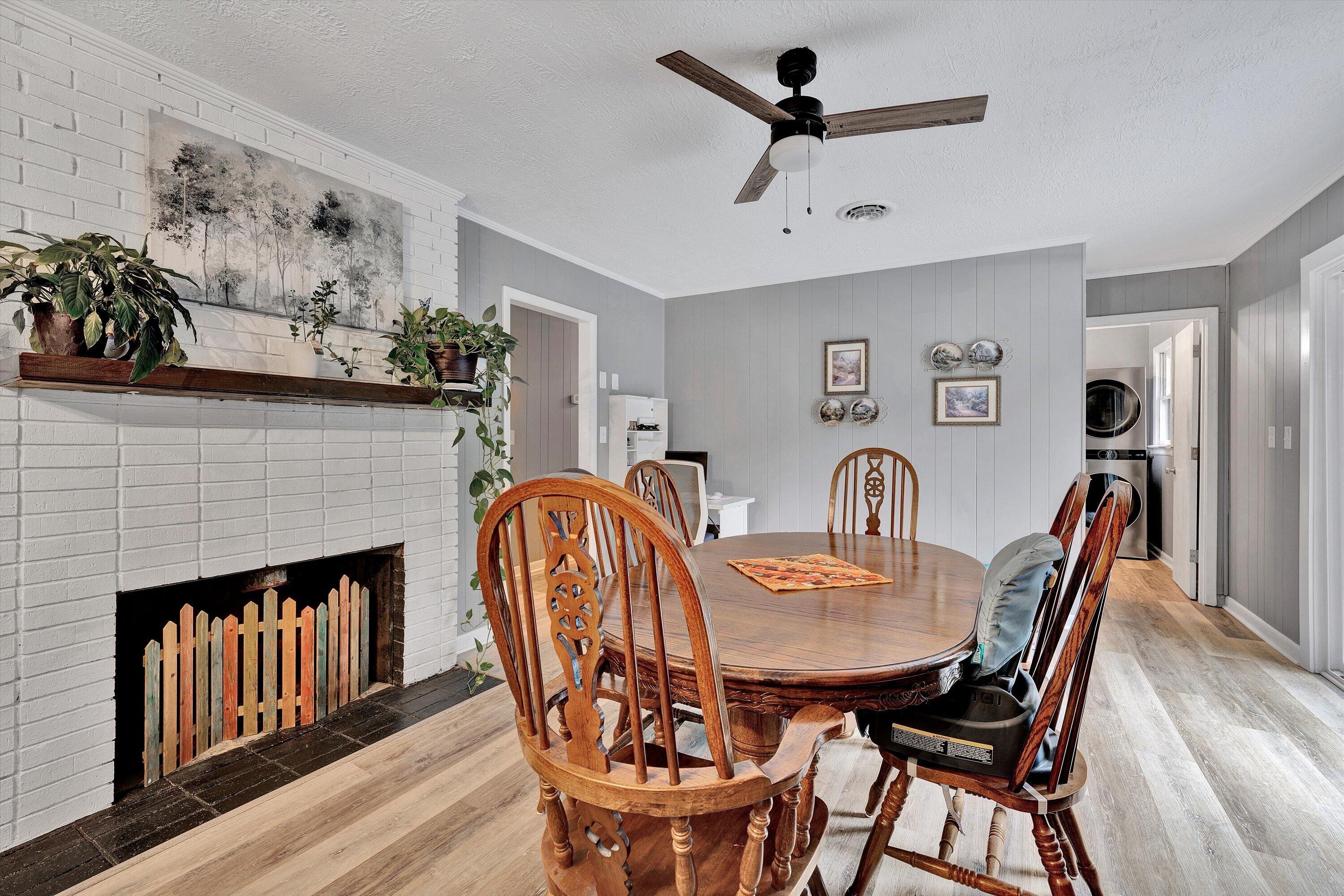 6200 Goodview Road Goodview, VA 24095 - Photo 10 of 37 Dining Area