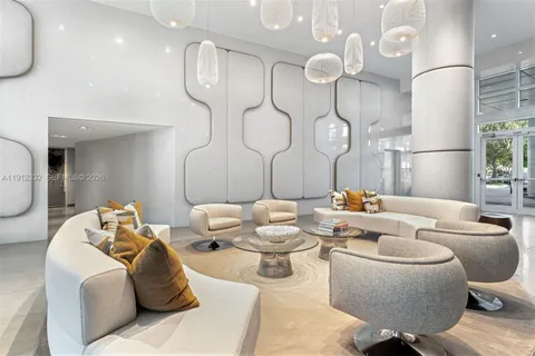 $2,750,000 | 6103 Aqua Avenue, Unit 504, Miami Beach, FL 33141