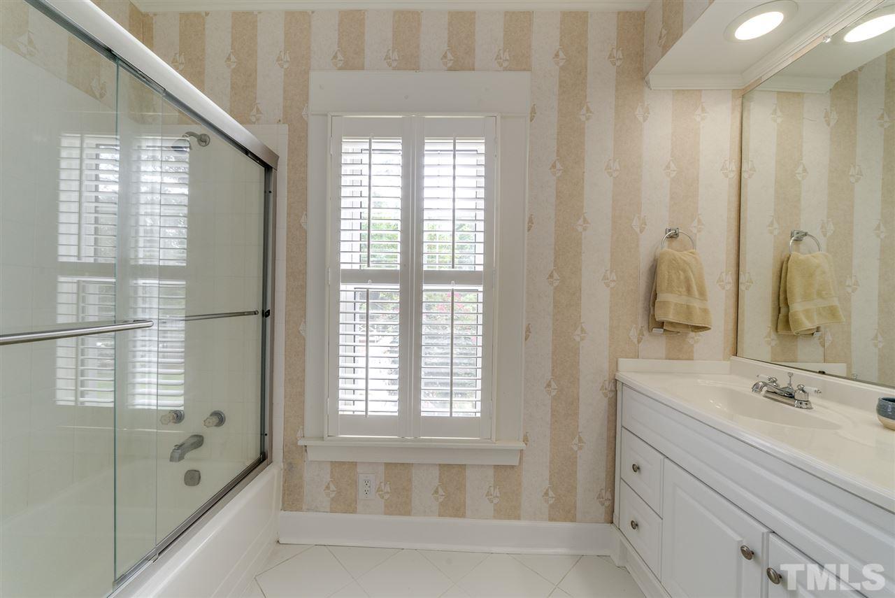 3306 Hope Valley Road Durham, NC 27707 - Photo 18 of 25 Gallery Image 18