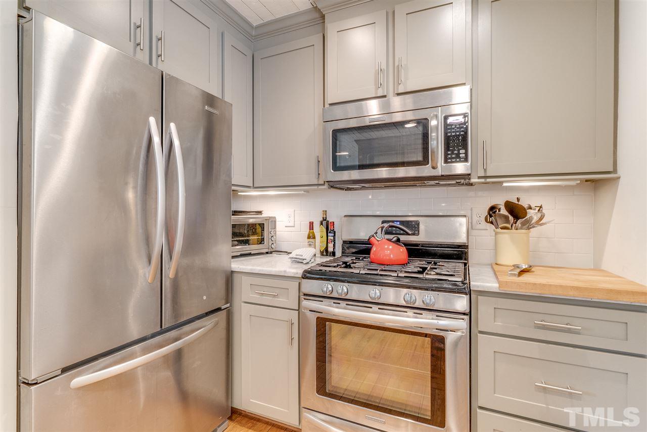 3306 Hope Valley Road Durham, NC 27707 - Photo 5 of 25 Gallery Image 5