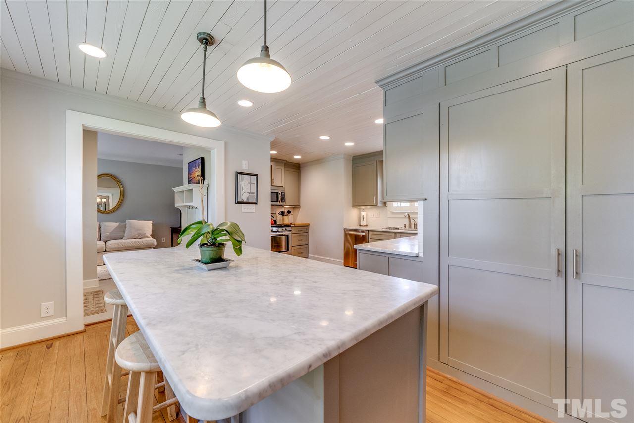 3306 Hope Valley Road Durham, NC 27707 - Photo 6 of 25 Gallery Image 6