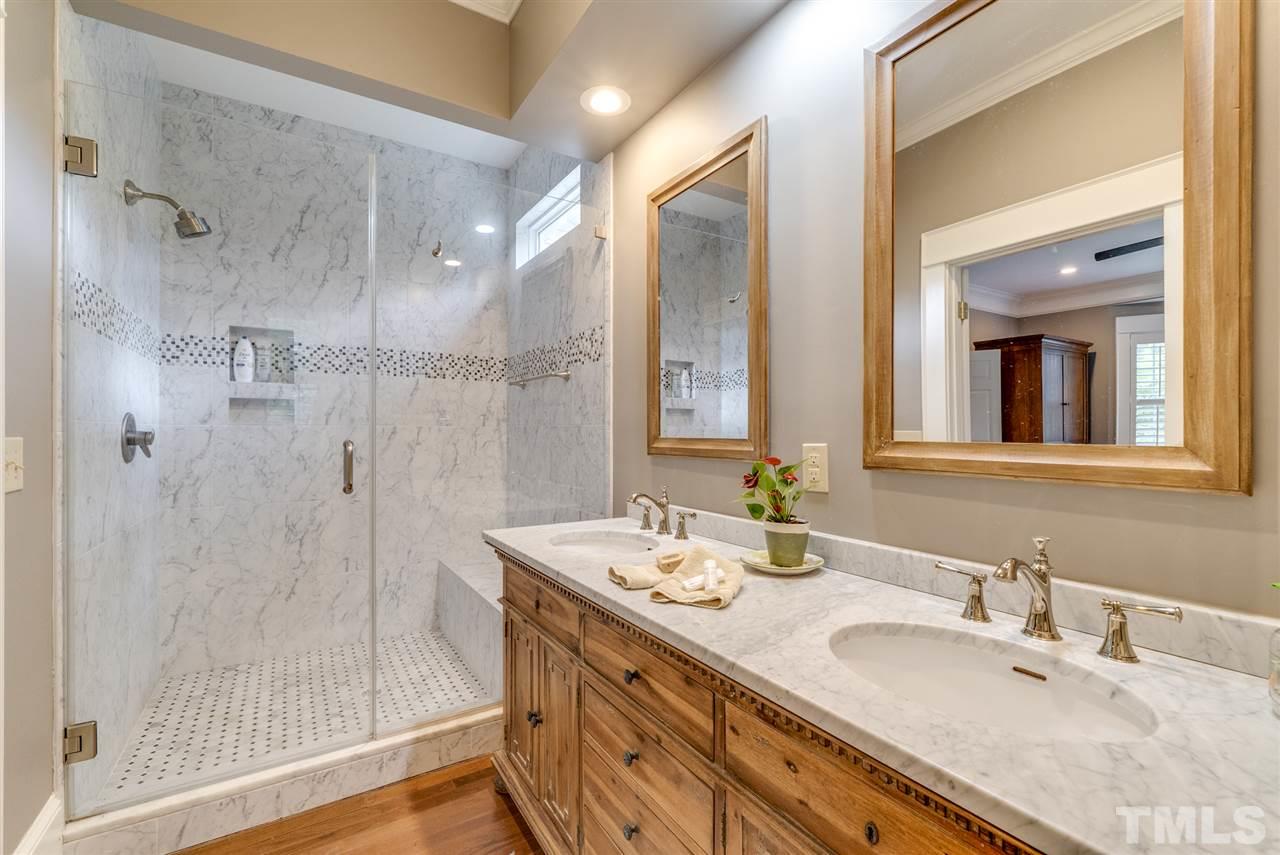 3306 Hope Valley Road Durham, NC 27707 - Photo 8 of 25 Gallery Image 8