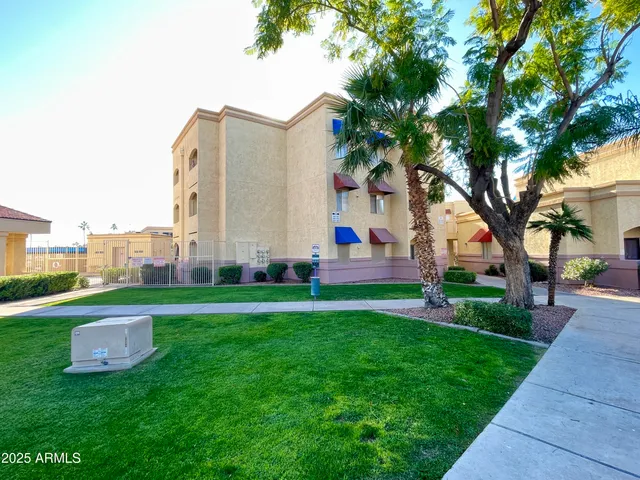 $145,000 | 12221 West Bell Road, Unit 162, Surprise, AZ 85378