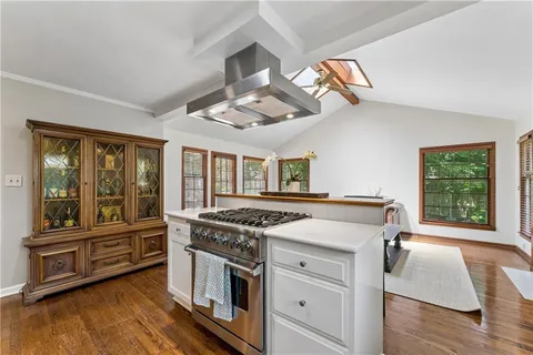 $689,900 | 2004 West 50th Street, Westwood Hills, KS 66205
