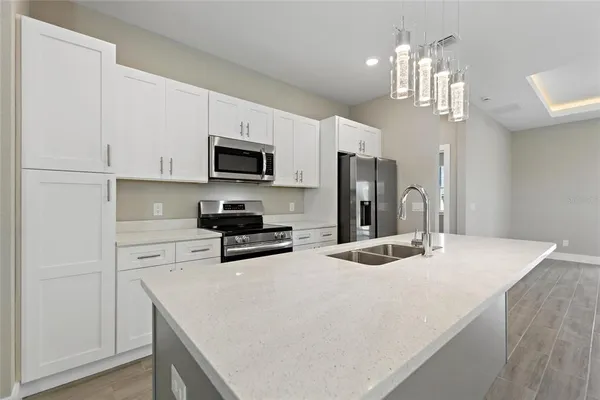 $2,045 | 11 Magnolia Lane, Kissimmee, FL 34759