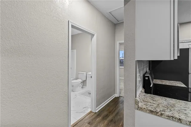 $164,950 | 323 West Hyde Park Avenue, St. Joseph, MO 64504