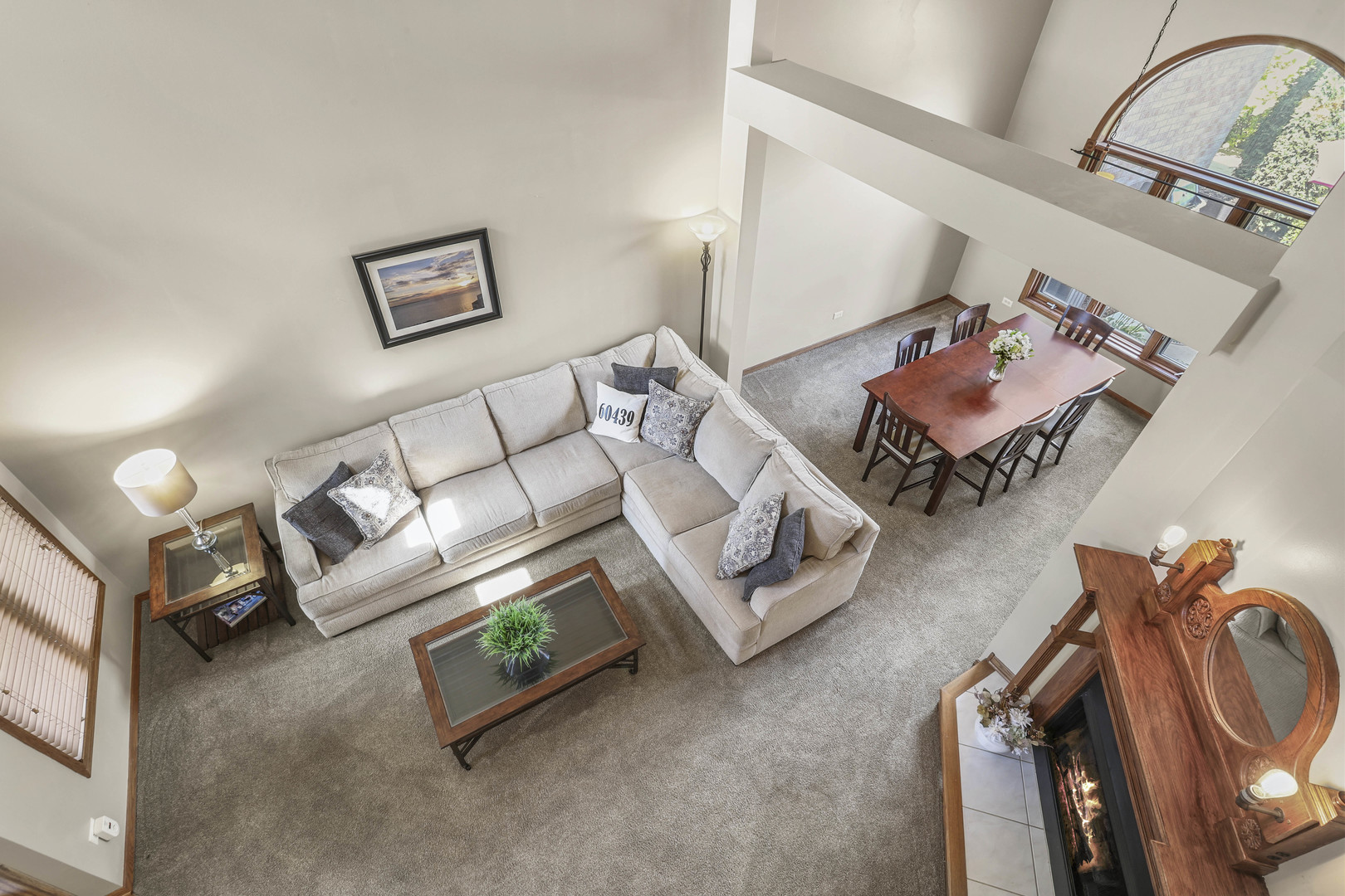 173 Harper Lane Lemont, IL 60439 - Photo 20 of 36 a living room with furniture and a couch