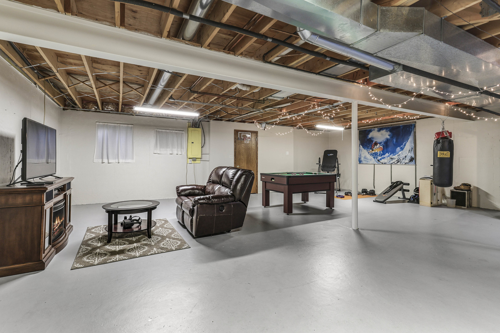 173 Harper Lane Lemont, IL 60439 - Photo 27 of 36 a view of a room with gym equipment