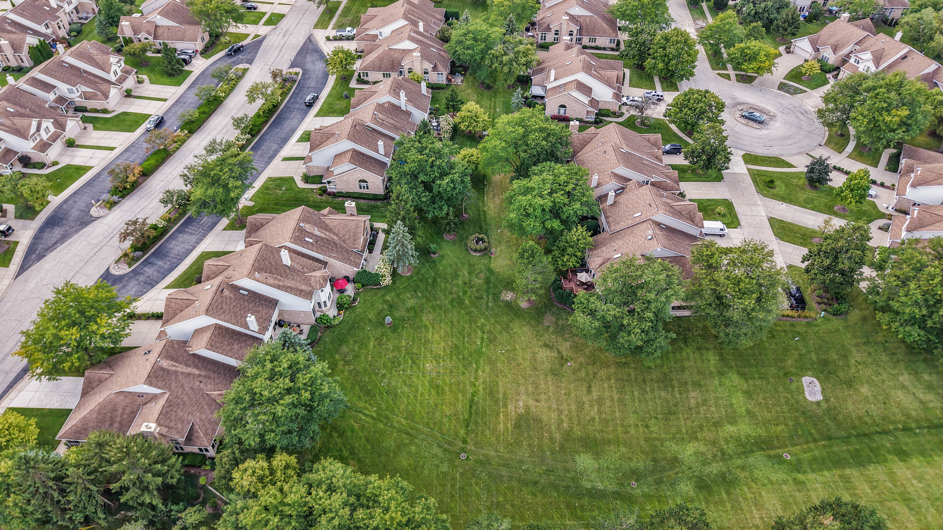 173 Harper Lane Lemont, IL 60439 - Photo 5 of 36 an aerial view of residential houses with outdoor space and trees
