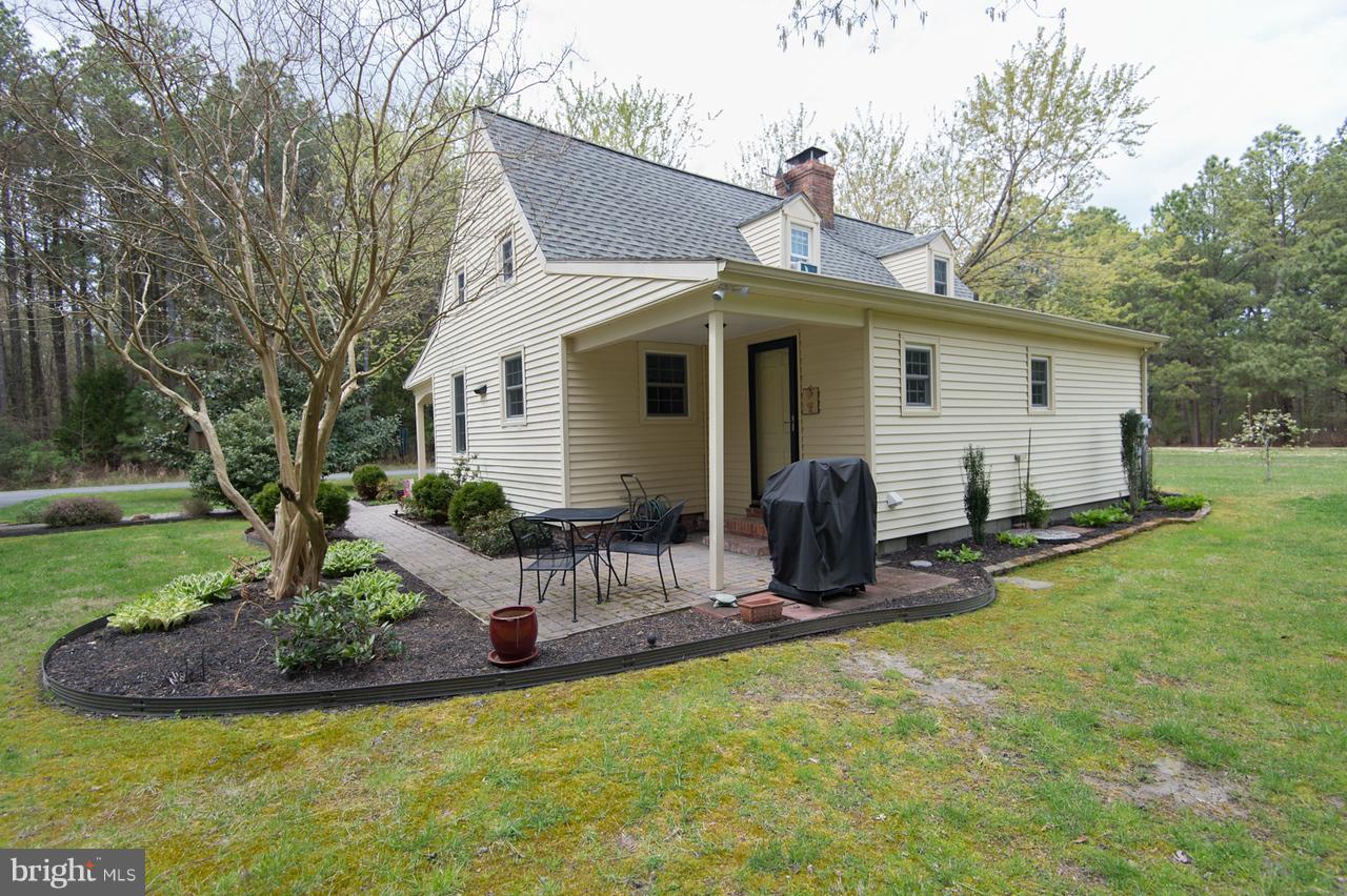 5525 Cassons Neck Road Cambridge, MD 21613 - Photo 30 of 30 Private patio/grilling area in backyard