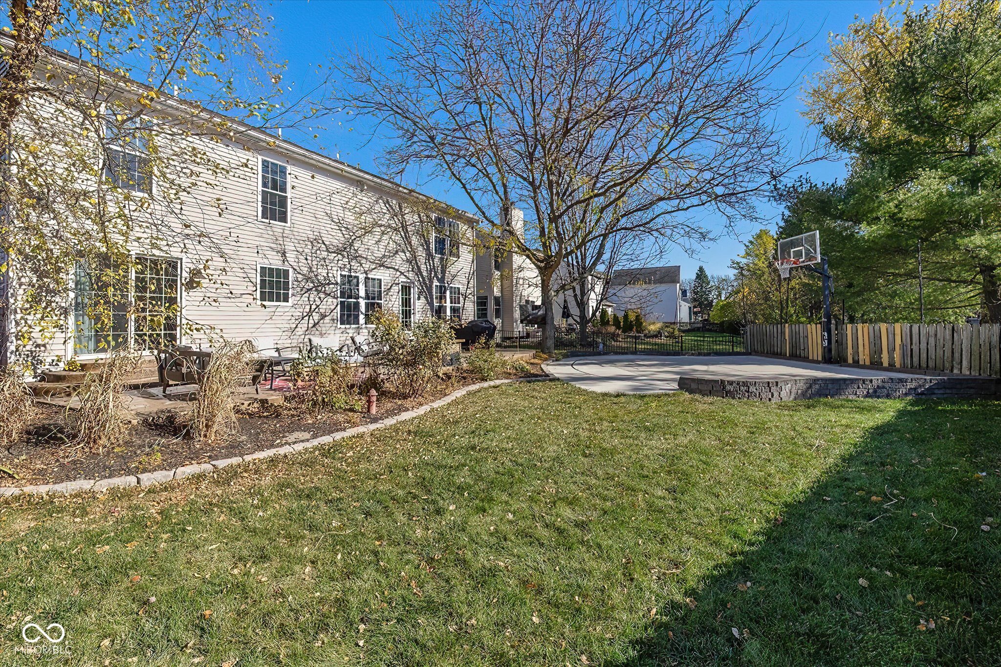 8955 Wooster Court Fishers, IN 46038 - Photo 35 of 40