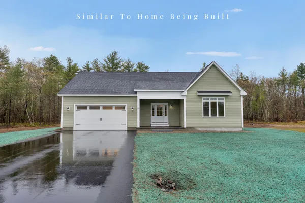 $825,000 | 17 Middle Road, Kennebunk, ME 04043