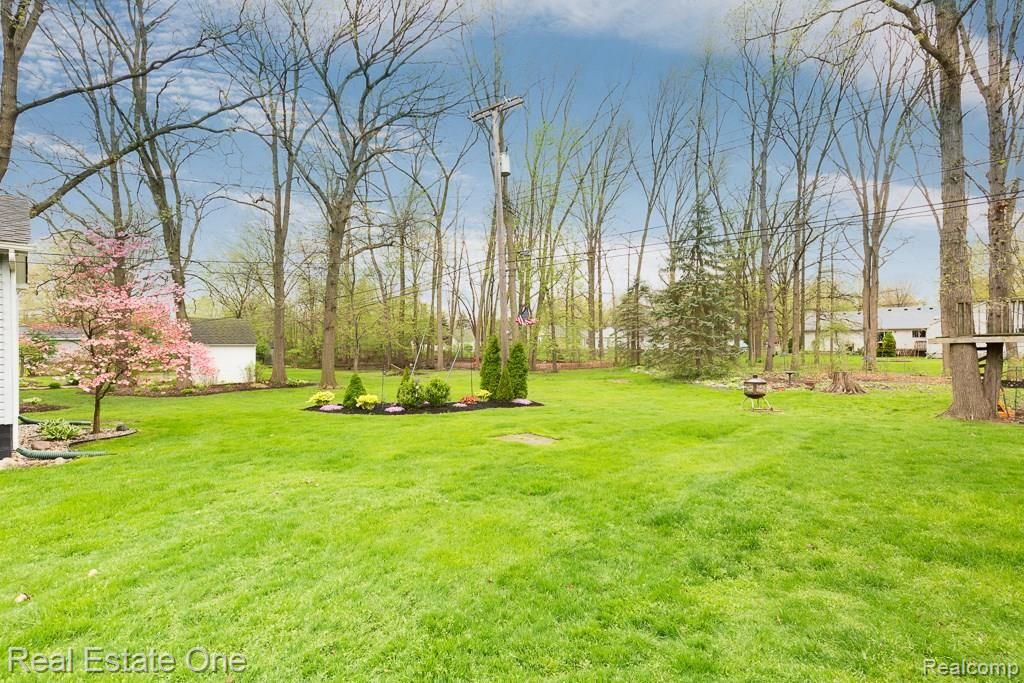 1776 Alsdorf Avenue Rochester Hills, MI 48309 - Photo 26 of 27