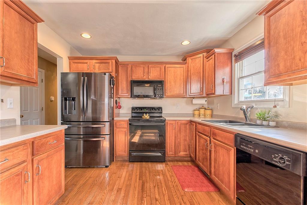 56 4th Street Irwin, PA 15642 - Photo 11 of 25