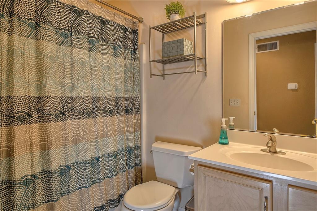 56 4th Street Irwin, PA 15642 - Photo 20 of 25