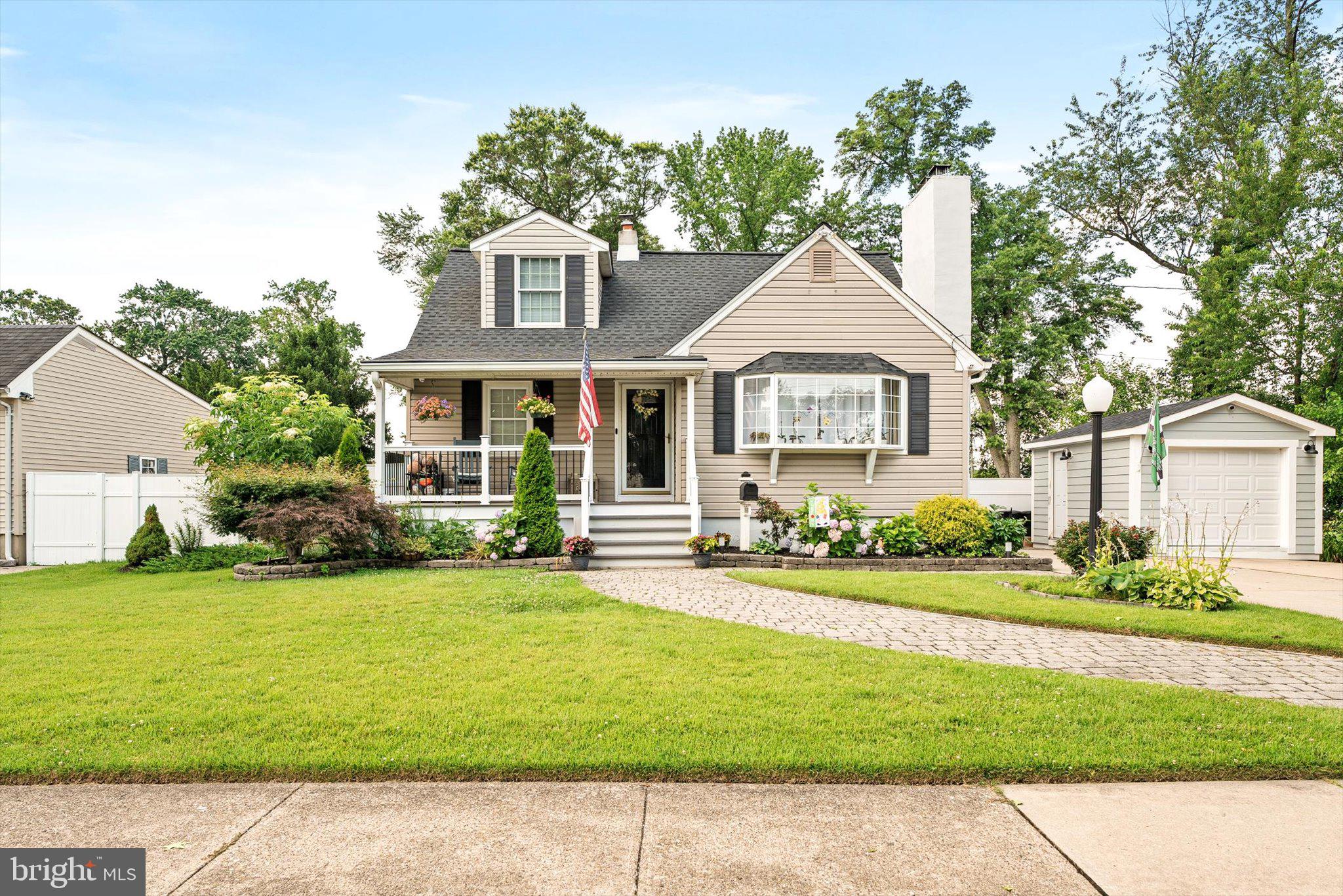 11 Kendall Road Hamilton, NJ 08690 - Photo 1 of 31