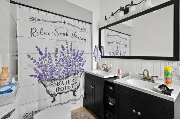 $159,000 | 1003 North Lee Street, Bloomington, IL 61701