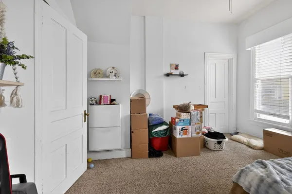 $159,000 | 1003 North Lee Street, Bloomington, IL 61701