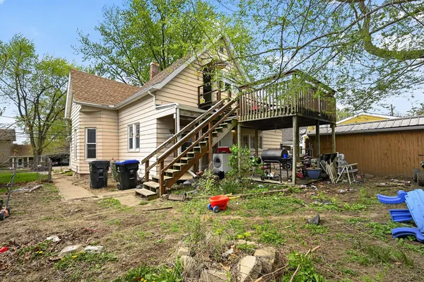 $159,000 | 1003 North Lee Street, Bloomington, IL 61701