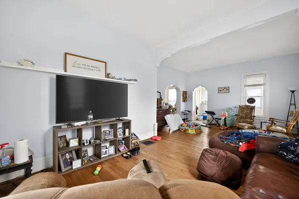 $159,000 | 1003 North Lee Street, Bloomington, IL 61701