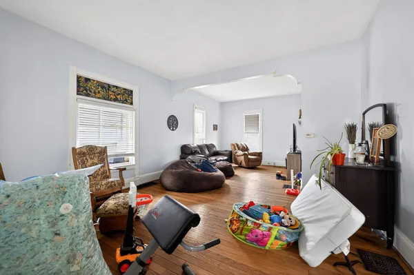 $159,000 | 1003 North Lee Street, Bloomington, IL 61701