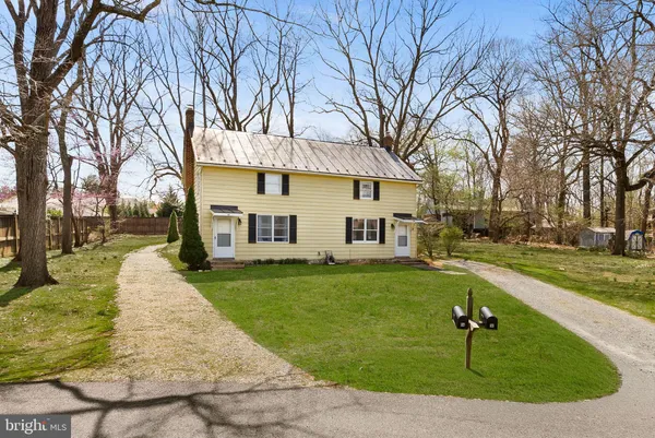 $650,000 | 9 Burke Circle, Hamilton, VA 20158