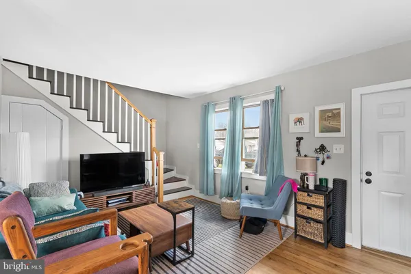 $650,000 | 9 Burke Circle, Hamilton, VA 20158