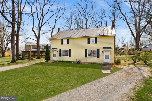 $650,000 | 9 Burke Circle, Hamilton, VA 20158