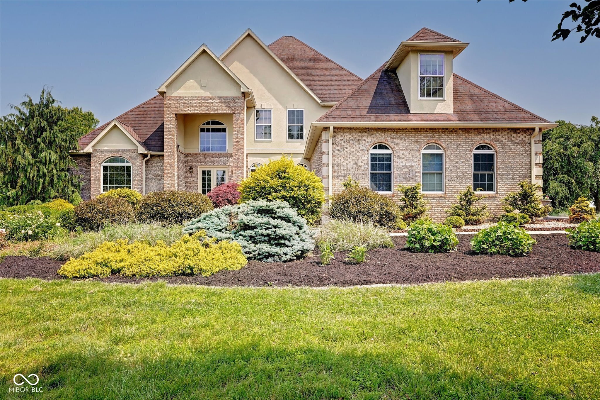 8667 South Strain Ridge Road Bloomington, IN 47401 - Photo 1 of 54 Gallery Image 1