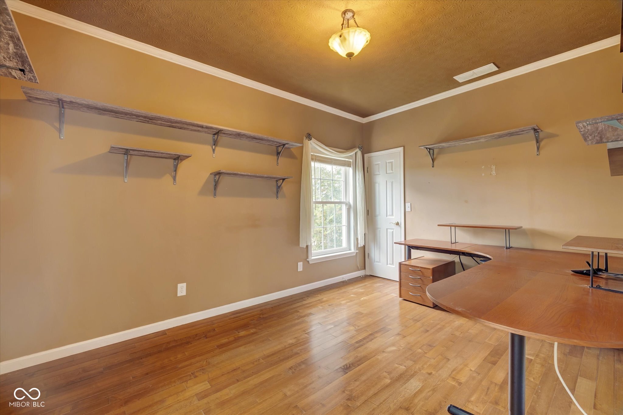 8667 South Strain Ridge Road Bloomington, IN 47401 - Photo 12 of 54 Gallery Image 12