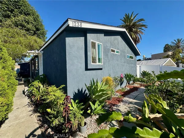 $860,000 | 1238 Magnolia Avenue, Long Beach, CA 90813
