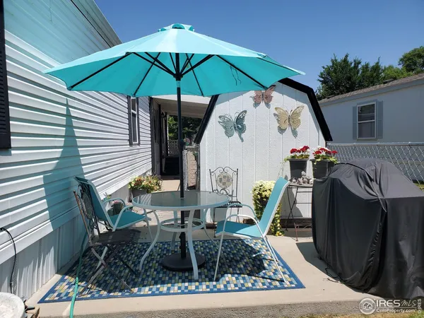a view of an outdoor sitting space