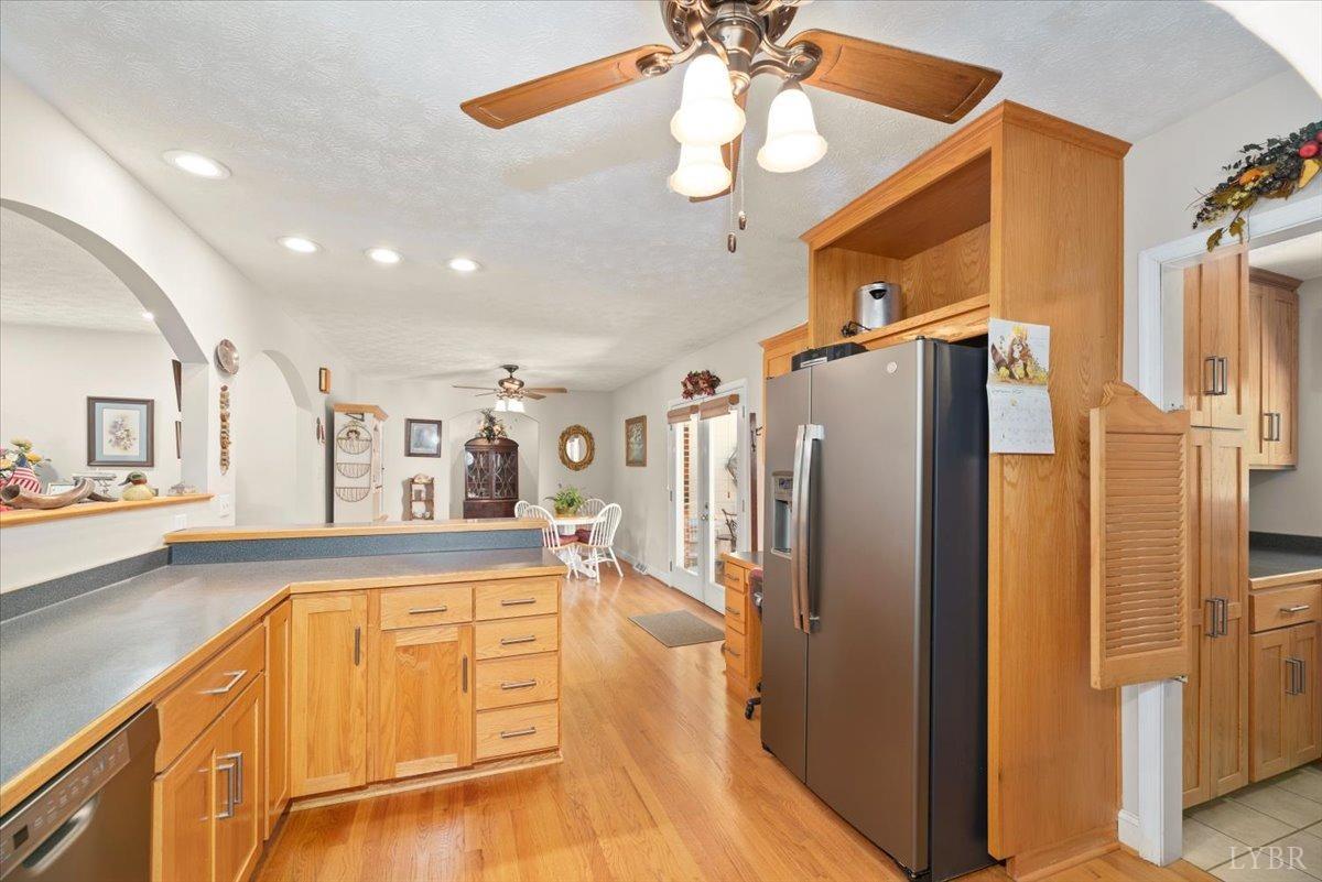 159 Blue Ridge Lane Amherst, VA 24521 - Photo 14 of 71 a kitchen with stainless steel appliances granite countertop a refrigerator and a sink