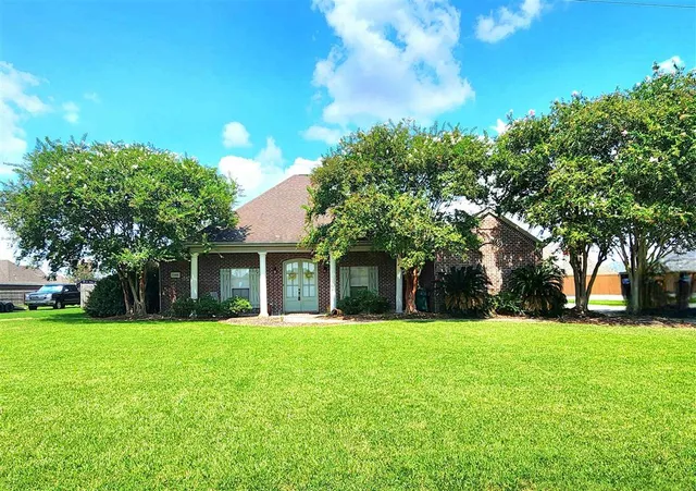 $405,000 | 1466 Jamie Renee, Lake Charles, LA 70605