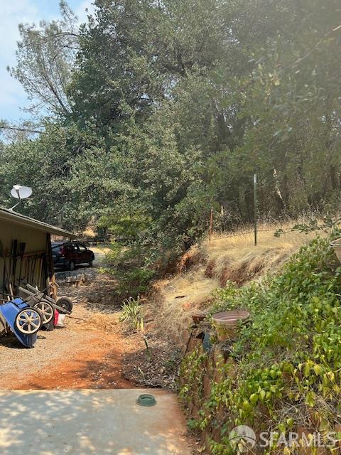 19481 Rambling Oak Drive Redding, CA 96003 - Photo 22 of 62 a view of outdoor space and yard